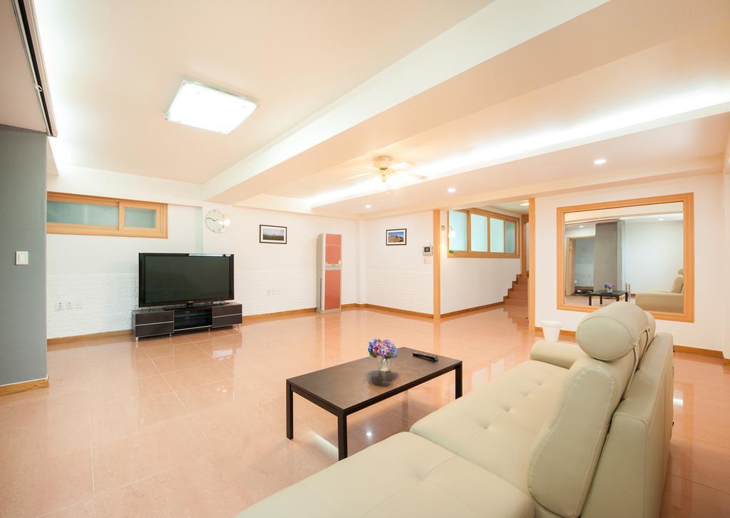 Jeju Sullem Pension Exterior foto